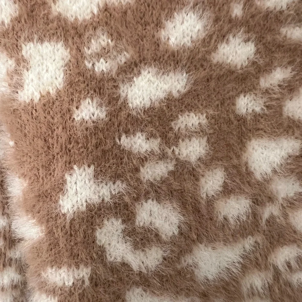 Abercrombie& Fitch Fuzzy Leopard Knit Sweater Cream Brown XS Soft Cozy